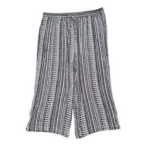 ROBERT LOUIS Womens Size XL Pull On Tribal Aztec Boho Print Cropped Capri Pants